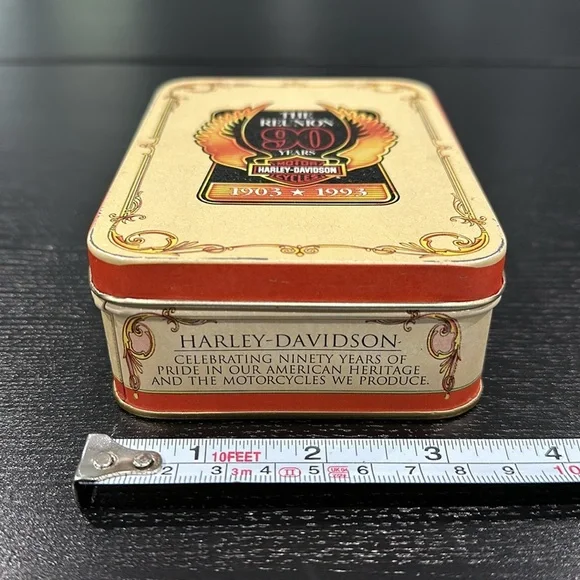 Harley-Davidson Vintage 90th Anniversary Tin - Picture 7 of 7